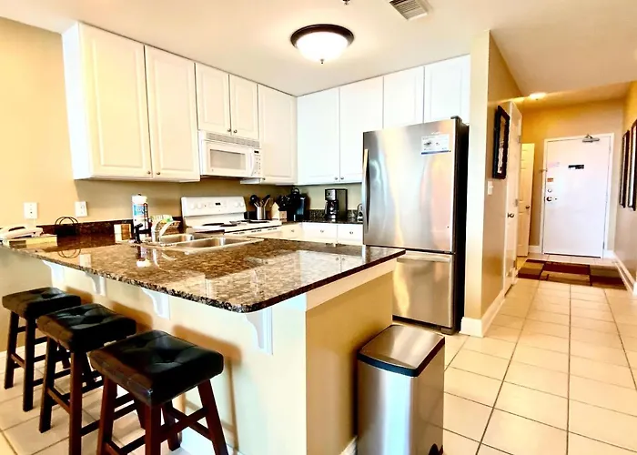 Lighthouse 1405 By Albvr - Floor To Ceiling Sliding Glass Doors - 2br Kid's Bunk Holiday home Gulf Shores