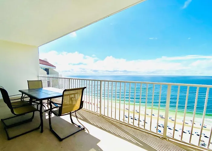 Lighthouse 1405 By Albvr - Floor To Ceiling Sliding Glass Doors - 2br Kid's Bunk