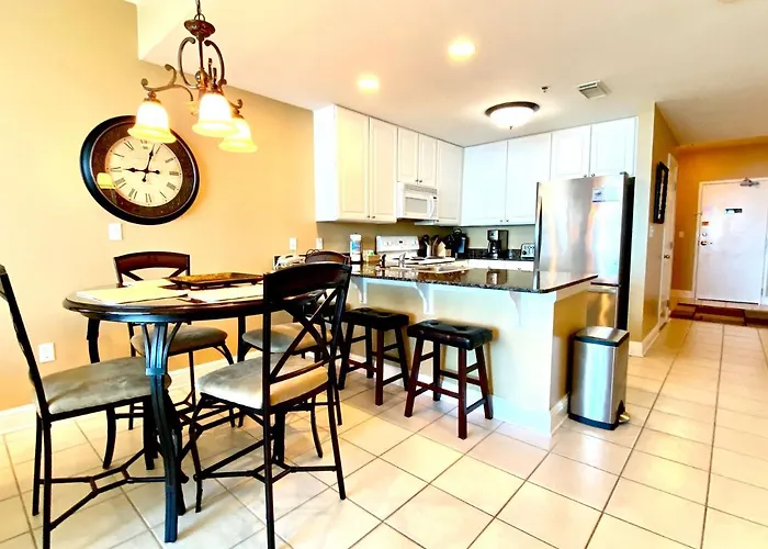 Lighthouse 1405 By Albvr - Floor To Ceiling Sliding Glass Doors - 2br Kid's Bunk Holiday home