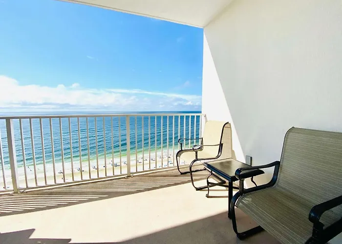 Lighthouse 1405 By Albvr - Floor To Ceiling Sliding Glass Doors - 2br Kid's Bunk